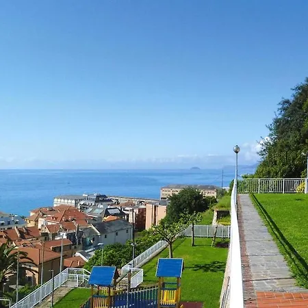 In With Terrace Pietra Ligure