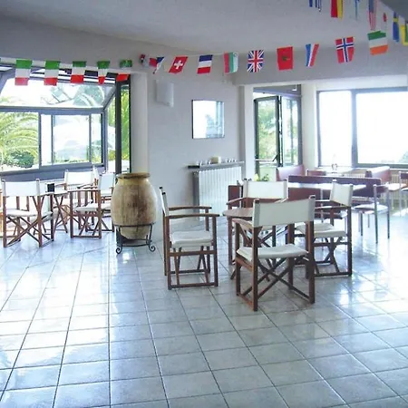 In With Terrace דירה פייטרה ליגורה
